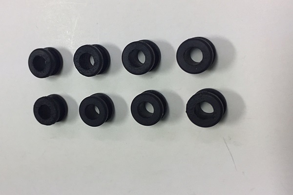 Tamiya 19808279 / 9808279 Damper Bushing *8 for 58441 Buggy Champ 2009