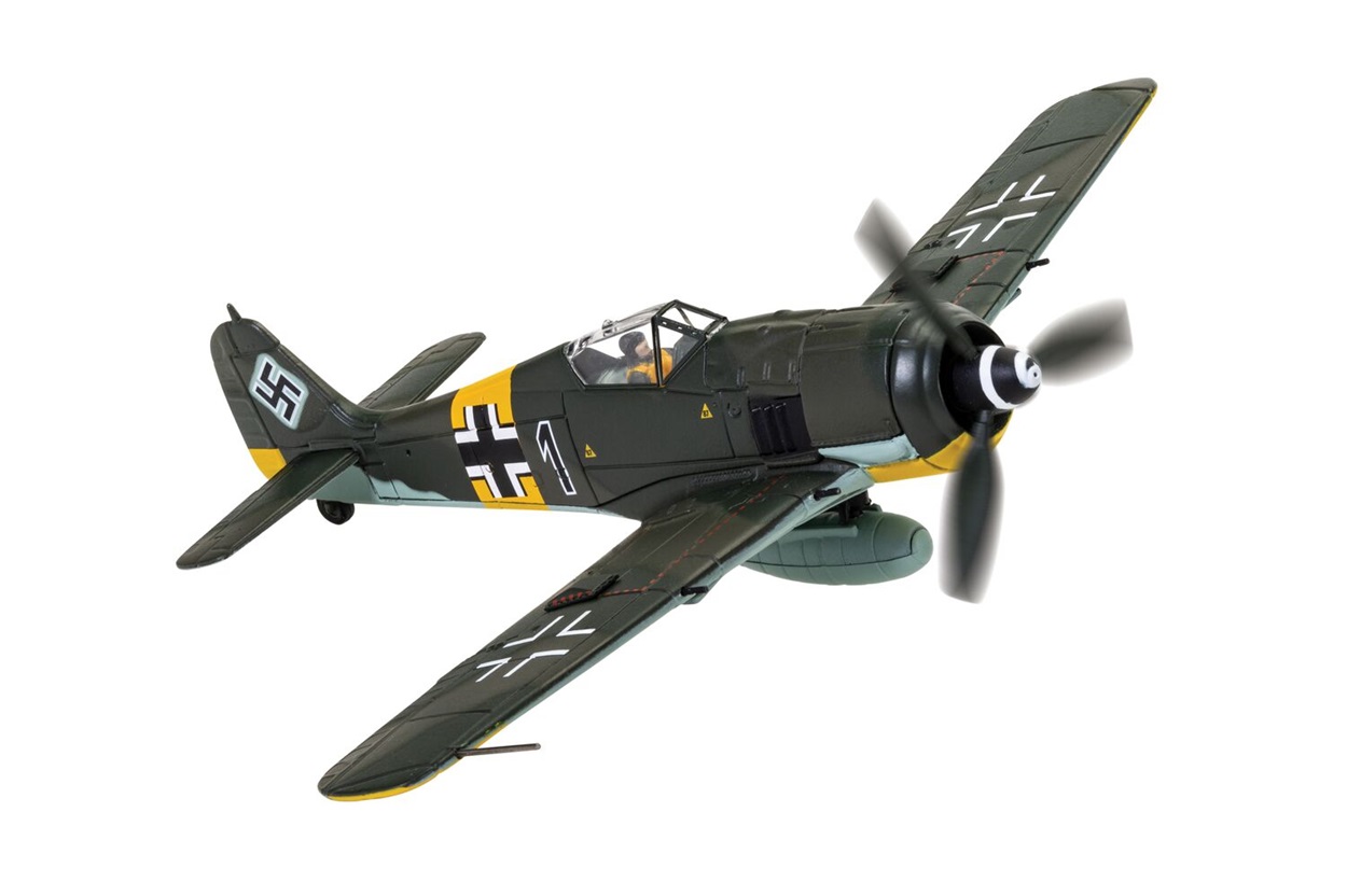 Pre-Order Corgi AA34318 Focke Wulf Fw 190A-8 Black 1, Oberleutnant Otto Kittel 1:72 (Due Approx Mar 2025)