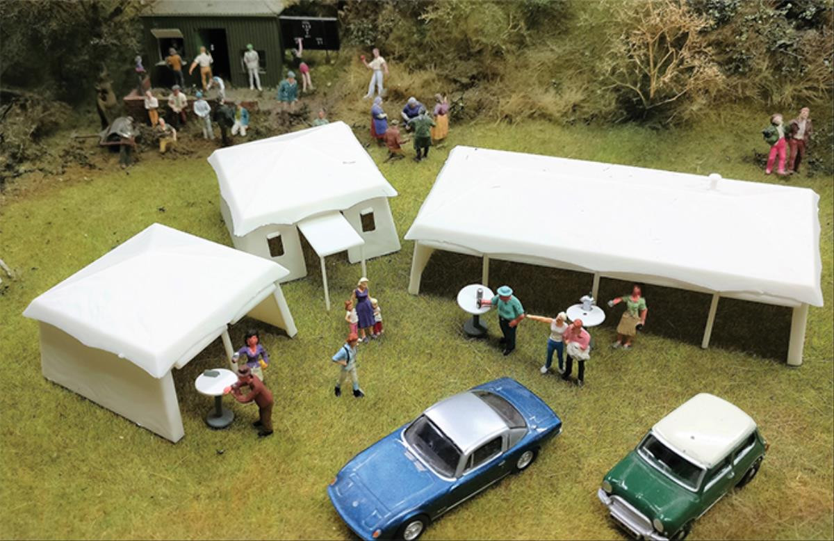 Gaugemaster Structures GM454 Fordhampton Marquees (3) Plastic Kit 1:76 / OO Scale