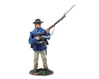 Britains Soldiers B16044 Colonial Militia Standing at Ready   ###
