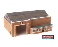 Pre-Order EFE 99660 Bus Garage with free bus 1:76 (Due Spring 2025)